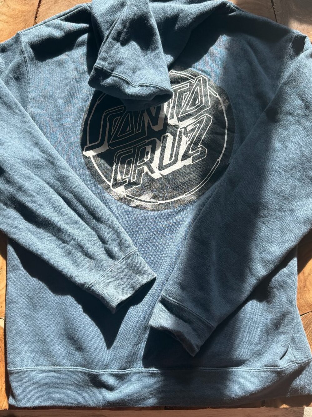 Brand new - Santa Cruz Classic Dot Pullover Hoodie Medium
